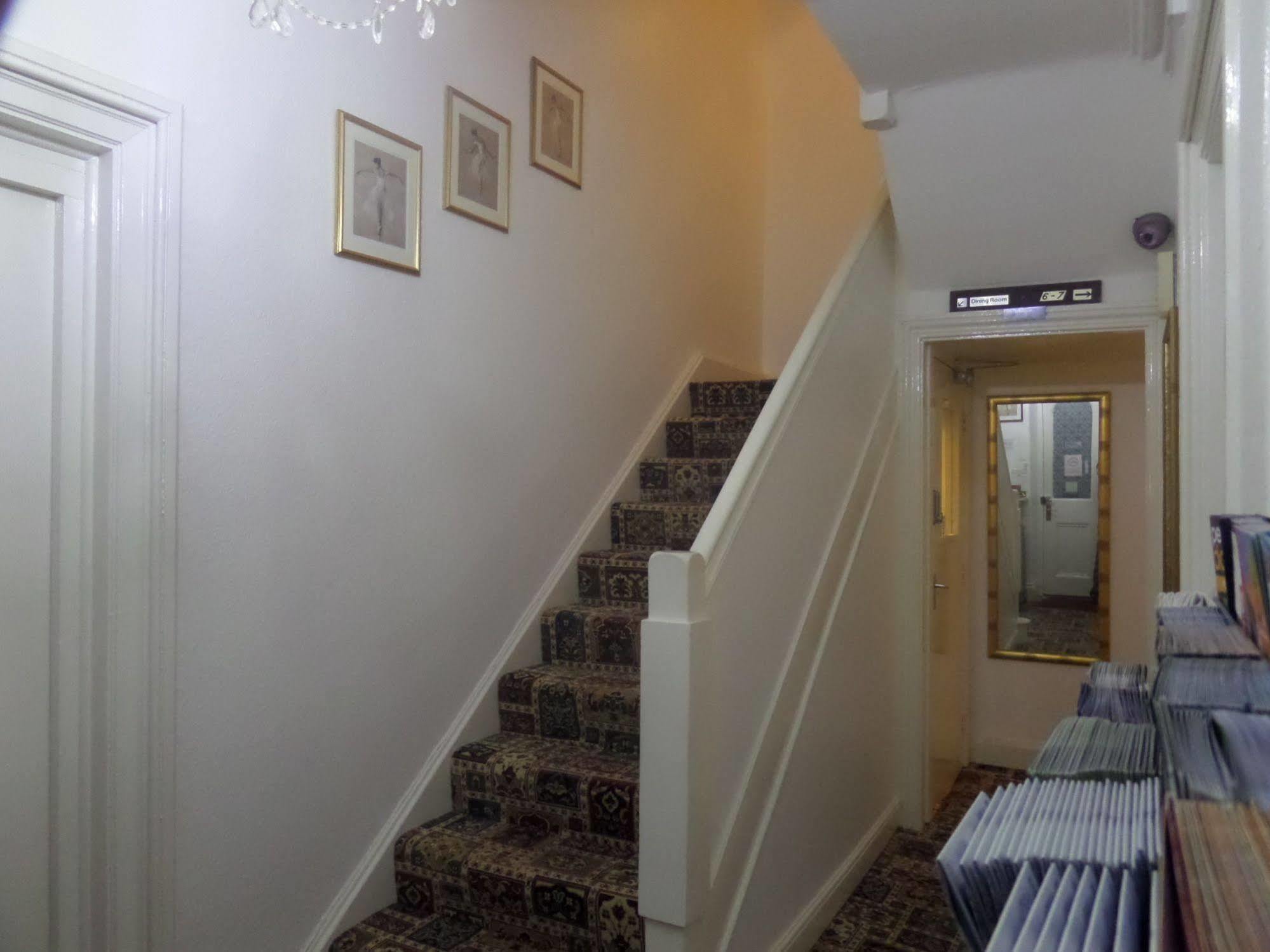Crompton House Apartment Уиндермер Екстериор снимка